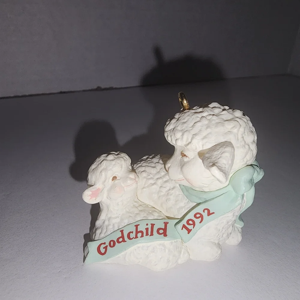 1992 Hallmark‎ Keepsake Ornament Godchild lambs